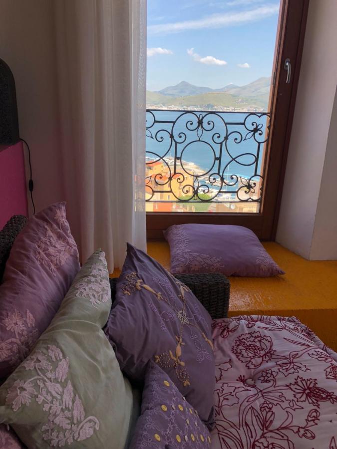 Le Suite Guarinelli B&B Gaeta Bagian luar foto
